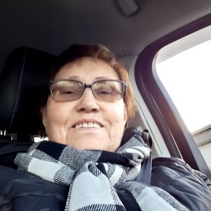 Meet your Posher, Helen